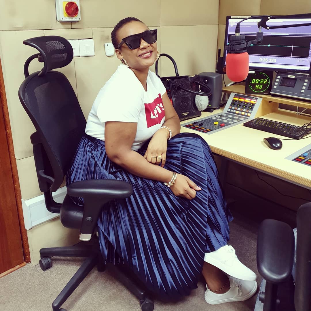 Kajala Masanja Amkingia Kifua Wema