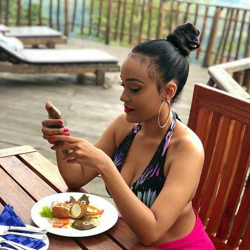 Anaedaiwa ,Kuwa mtoto wa Zari Afunguka