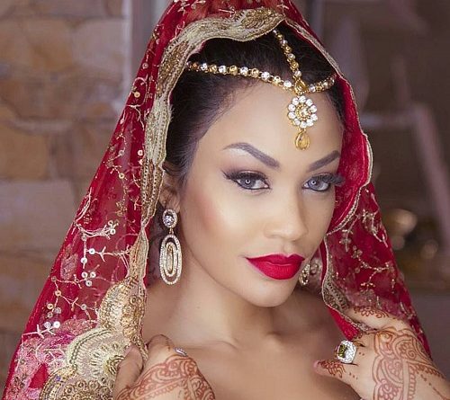 Diamond Flies to S.A for Zari’s Birthday
