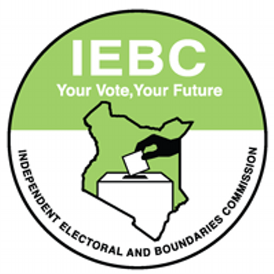 This IEBC attendant has thrown the whole registration process in disarray. Her hotness is just unbearable!
