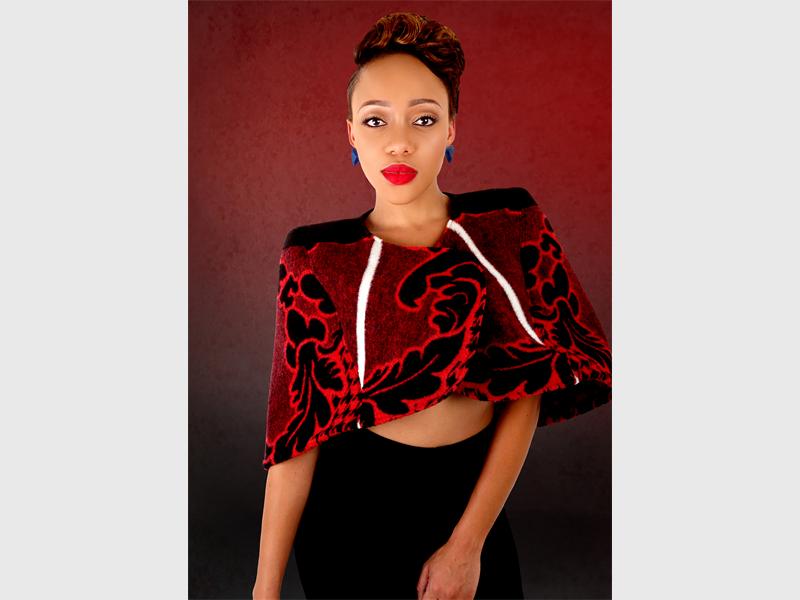 Thando Thabethe slams a troll on twitter