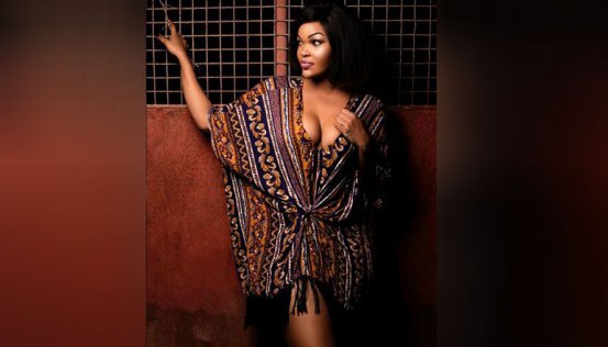Hii ndio picha ya Wema Sepetu akivuta sigara ambayo inawazingua wengi mitandaoni