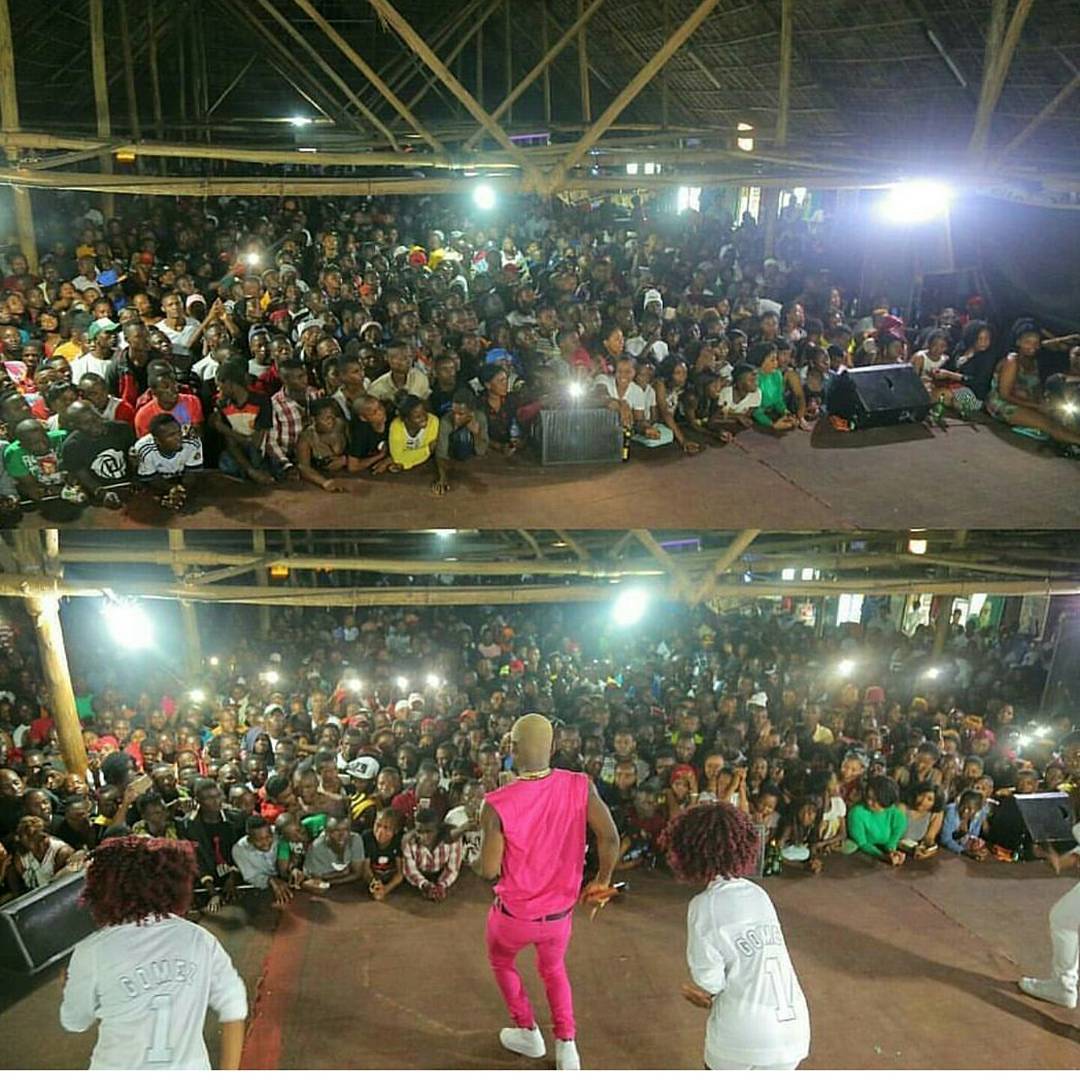 Harmonize apiga show nyumbani kwao Mtwara, hivi ndivyo mashabiki walijitokeza (Picha)