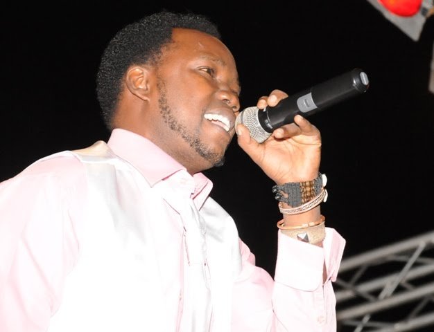 Hussein Machazi asimulia alivyokutana na mchumba wake kutoka Italy