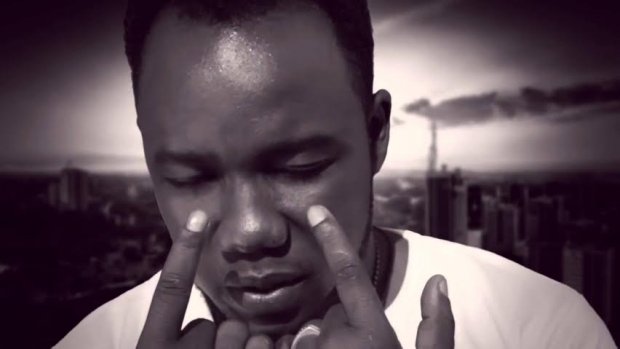 Hussein Machozi aeleza kwanini yeye huadhibu mtu yeyote amtukanaye kwenye mitandao wa kijamii