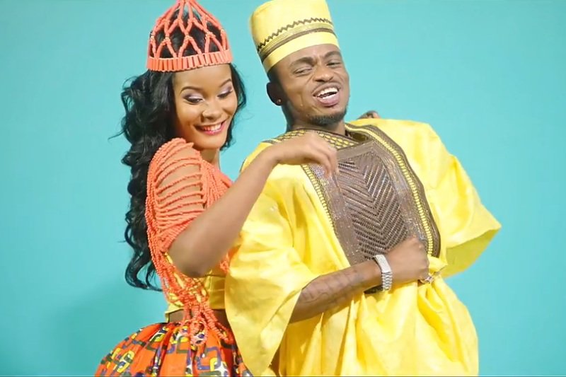 Hamisa Mobetto ampa mtoto wake jina Kiowa, Abdul Naseeb