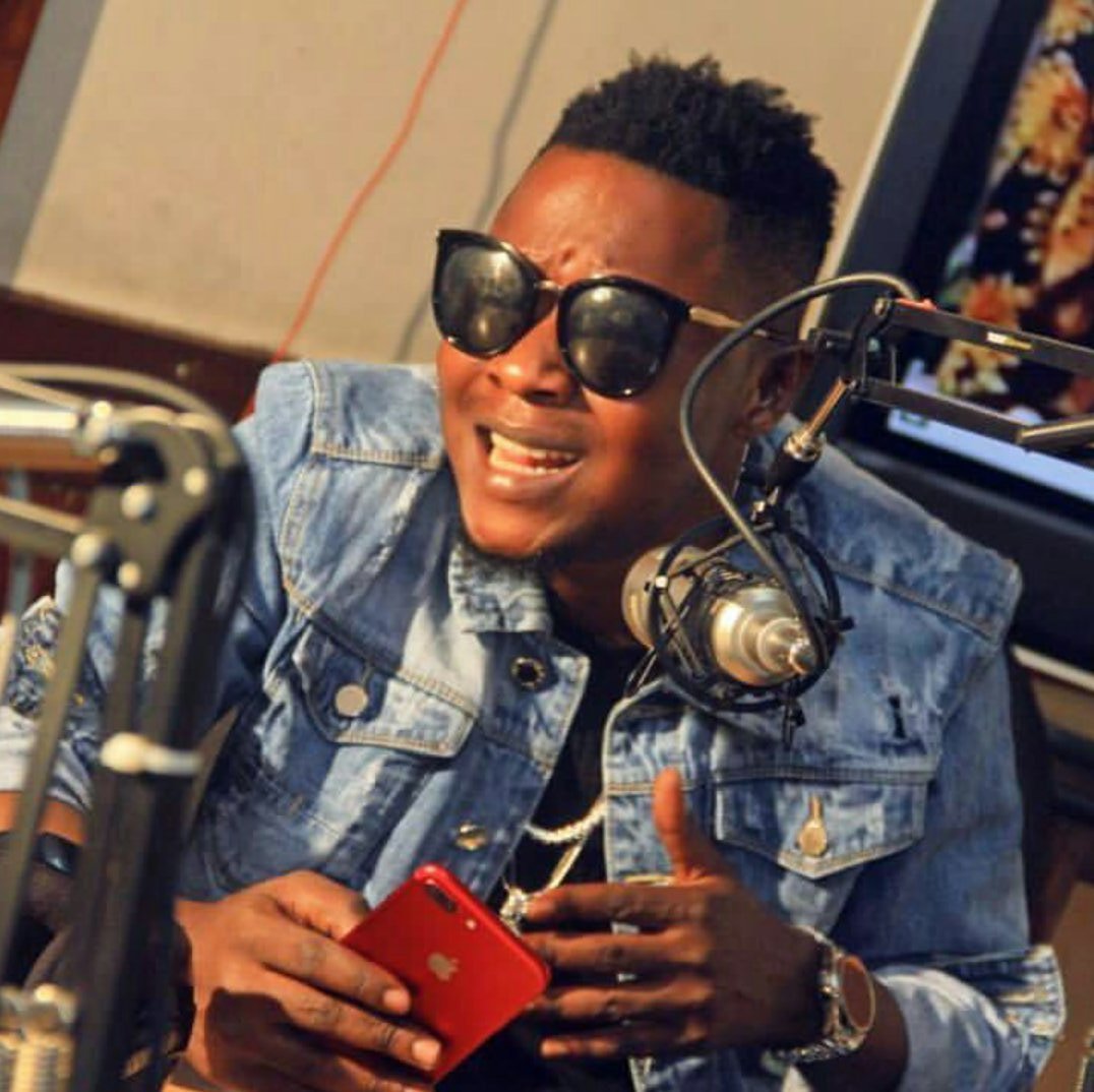 Christian Bella Amefungukia Ishu Ya Hamisa na Diamond