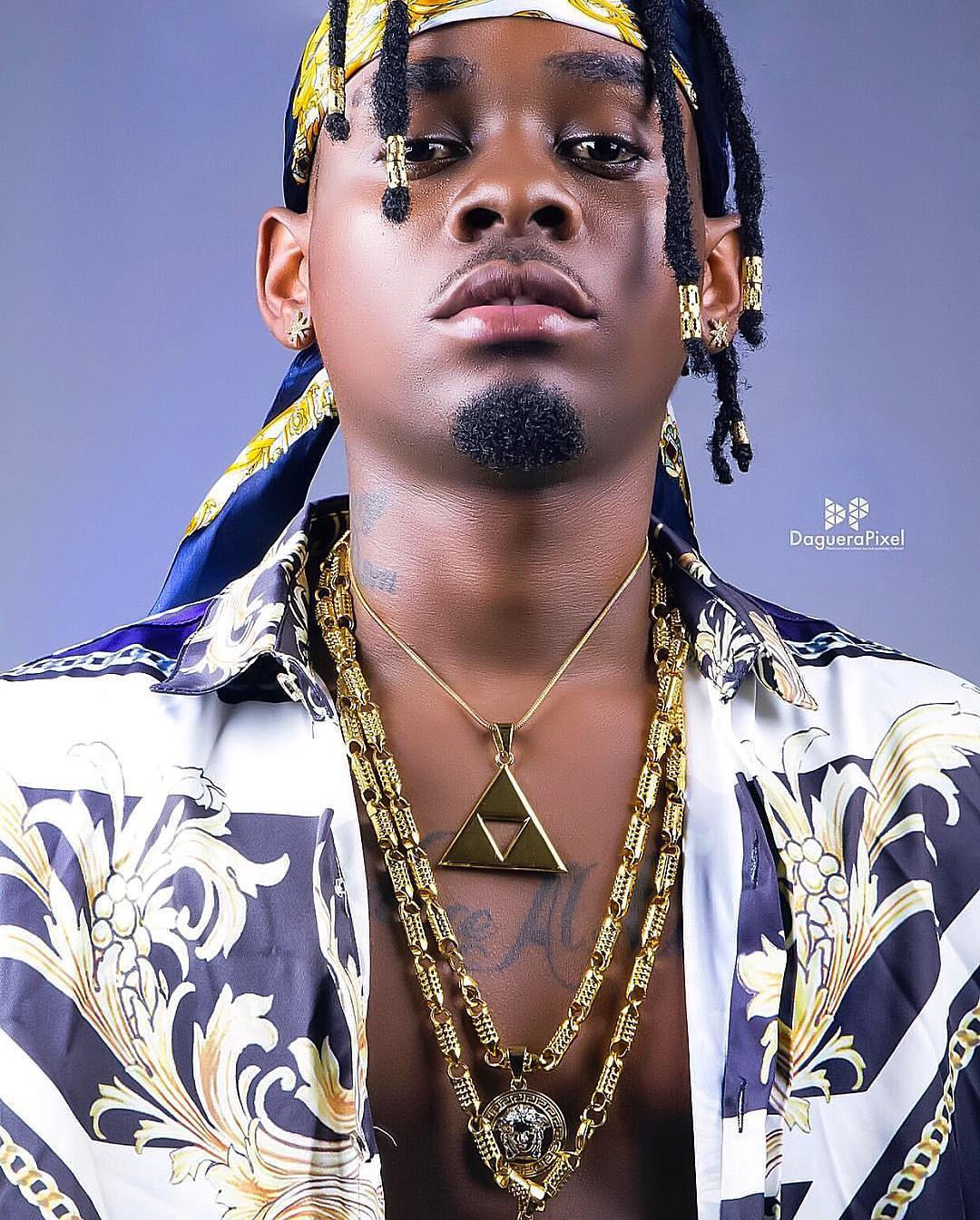 Young Dee- Nimeiga Wimbo Wa Mr. Nice Kwa Heshima
