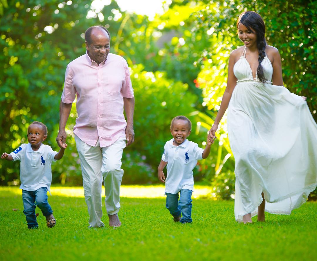 “Wewe Ndio Hewa Ninayopumua” Reginald Mengi Kwa Mkewe Jacqueline