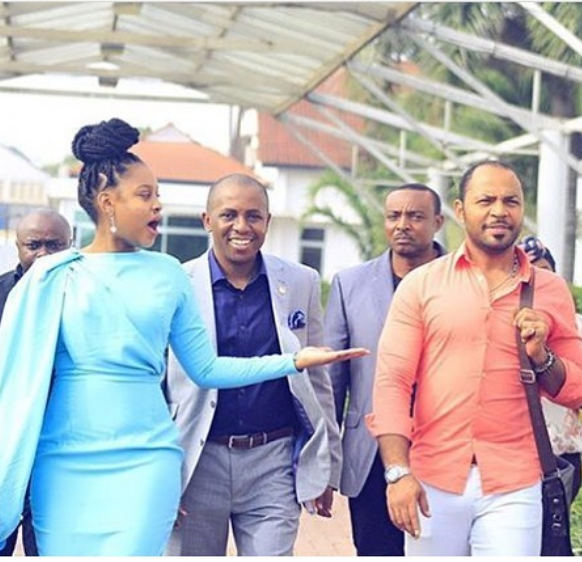 Jokate Kumuongoza Ramsey Nouah Kwenye Kongamano La Vijana
