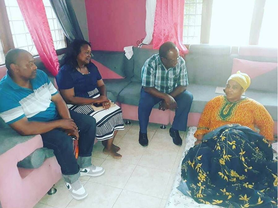 Waziri Mwakyembe Amtembelea Wastara na Kutoa Msaada wa Matibabu.