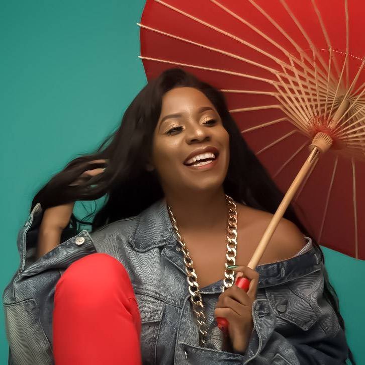 Lady jay Dee Atoa Ufafanuzi Kuanguka kwa Wigi l