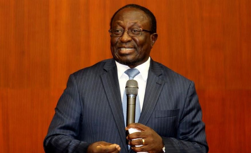 Waziri Mwakyembe Awatolea Povu Wasanii Wanaokosoa Tozo Ya Milioni 5 Kutoka BASATA
