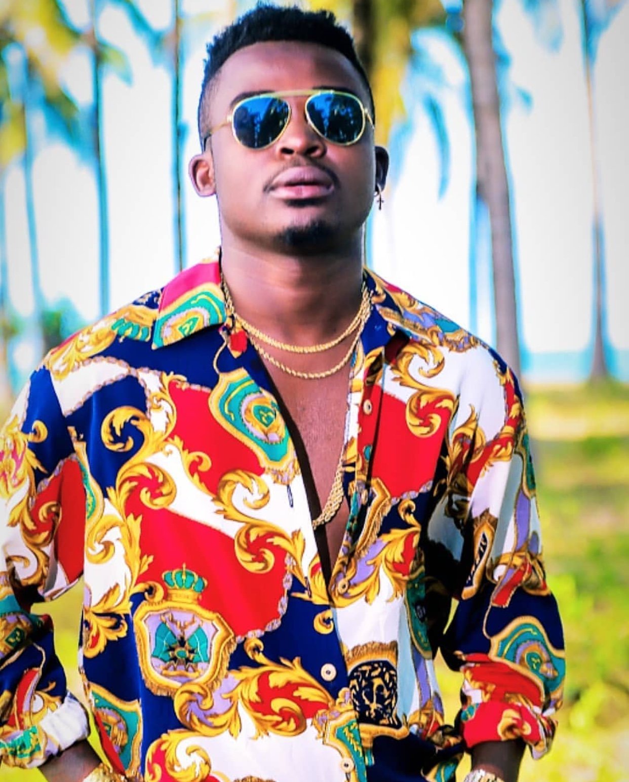Aslay Apiga Show Ukumbi Ukiwa Mtupu London (+video)