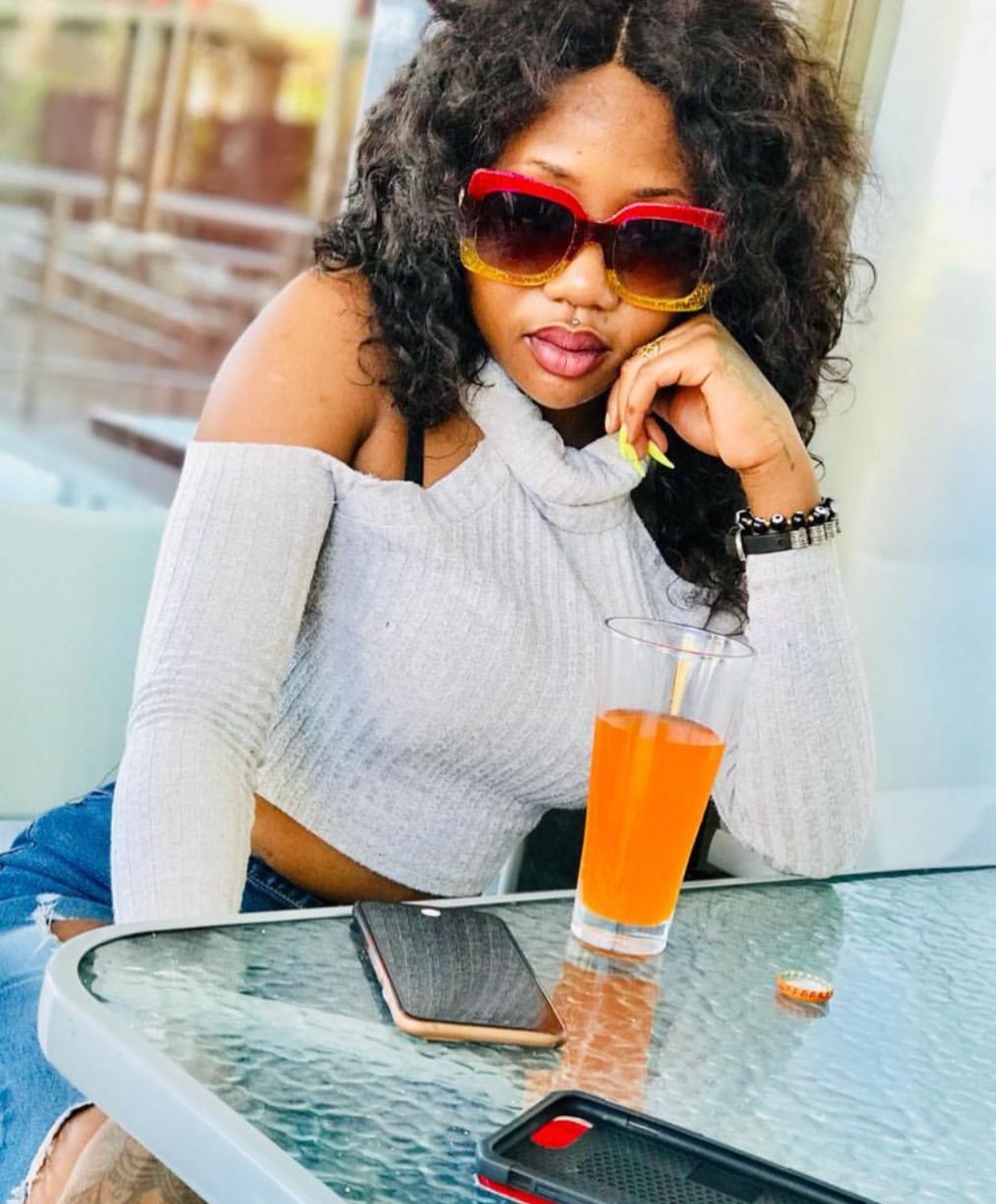 Kuzaa Sio Fashion :-Amber Lulu
