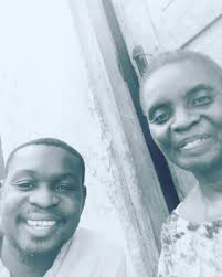 Vijana Wawe na Upendo kwa Wazazi wao Kama Godzilla :-Mama Godzilla