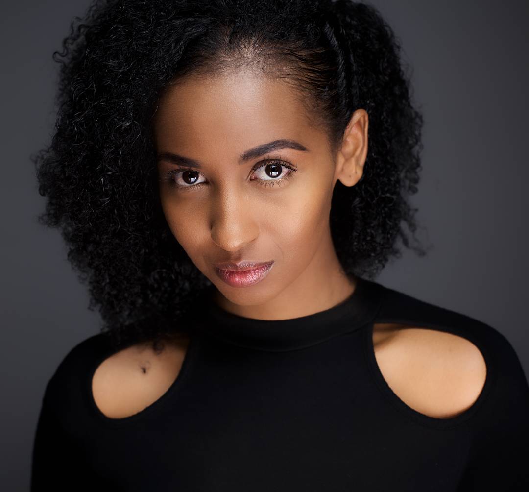 Sarah Hassan shares a photo hanging out with her look alike sister, team Mafisi take a look!