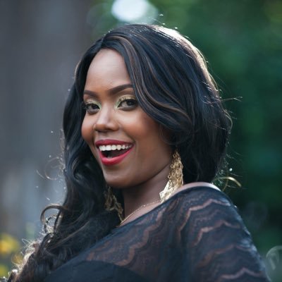 Toto Hodari! Sanaipei Tande flaunts her bulging tummy in a bikini [photos]