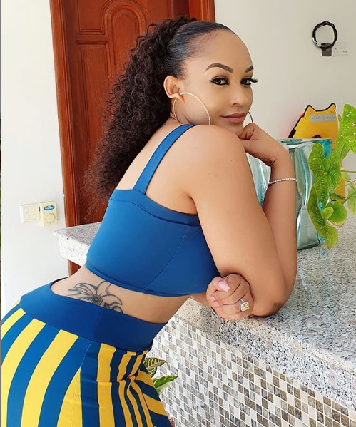 Call for alarm? Zari lands in Tanzania just days to Tanasha’s delivery, Diamond grows cold feet [videos]