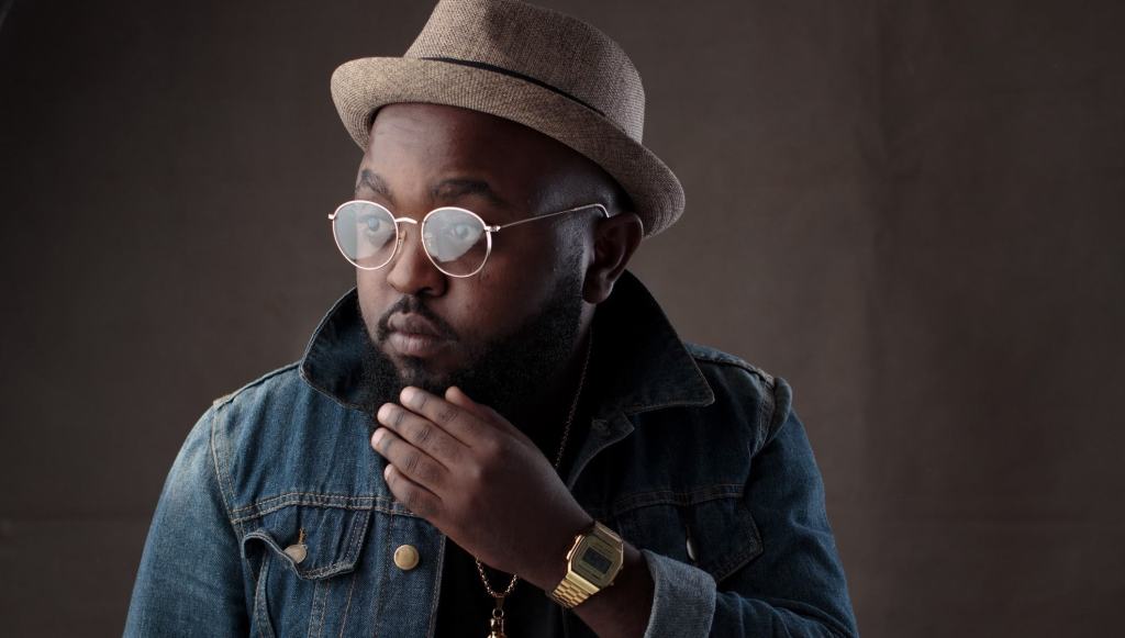 Moji Short Babaa’s new jam ‘Yesu Mtaani’ is totally worth your time (Video)