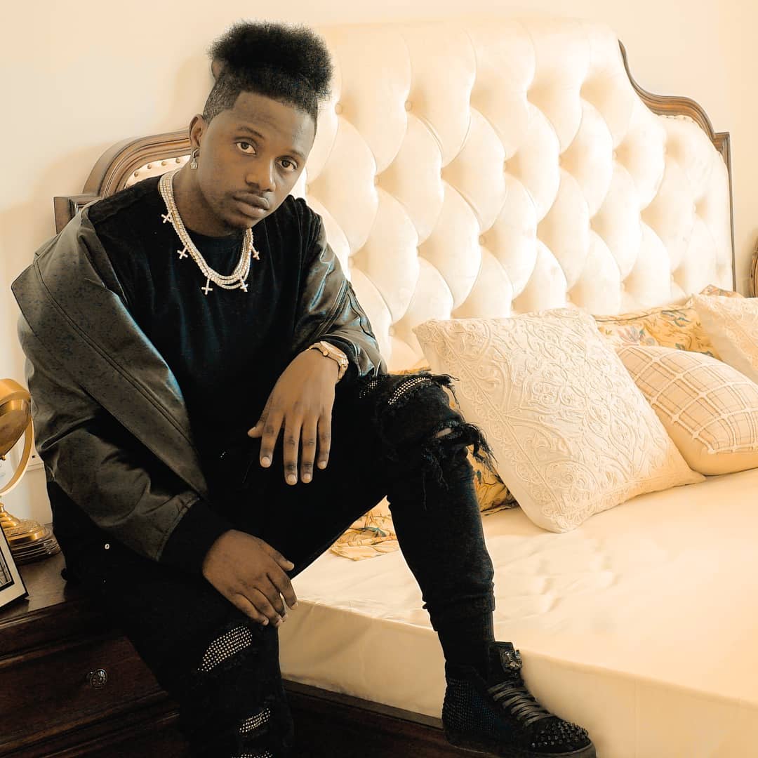 Rayvanny cries his heart out in his new jam Naogopa
