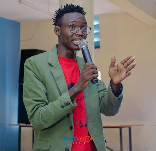 MCA Tricky cunningly responds to Akothee´s demands regarding his hair [Video]