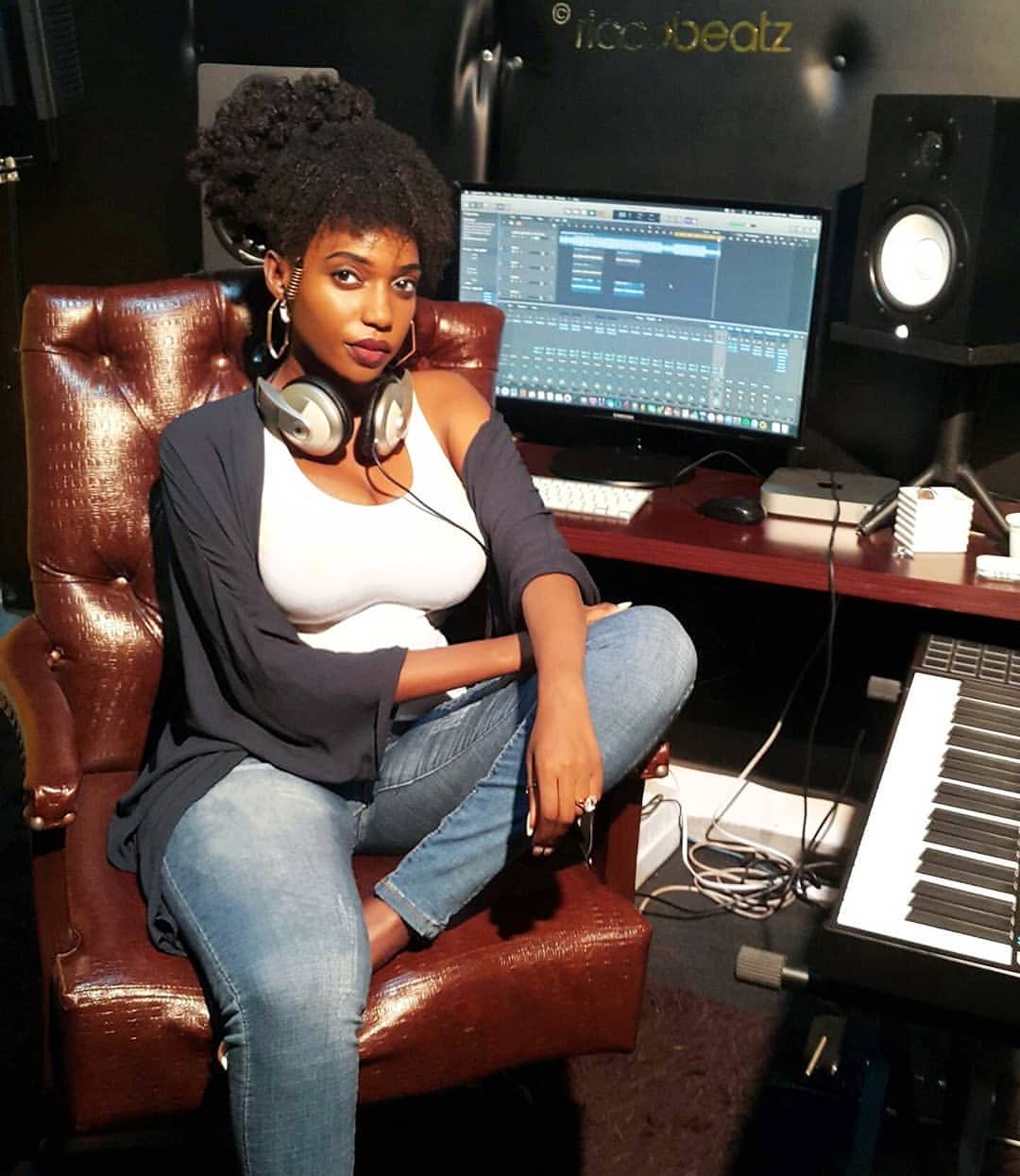 Cashy Karimi Needs To Stop Sharing Her Issues With Khaligraph Jones