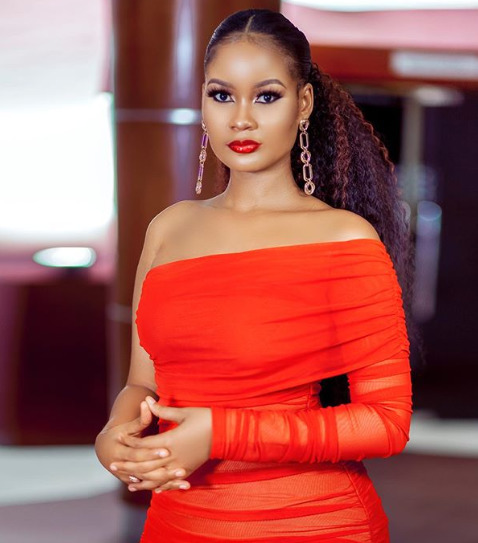 ¨People will always find a way to dim your light¨ Hamisa Mobetto speaks