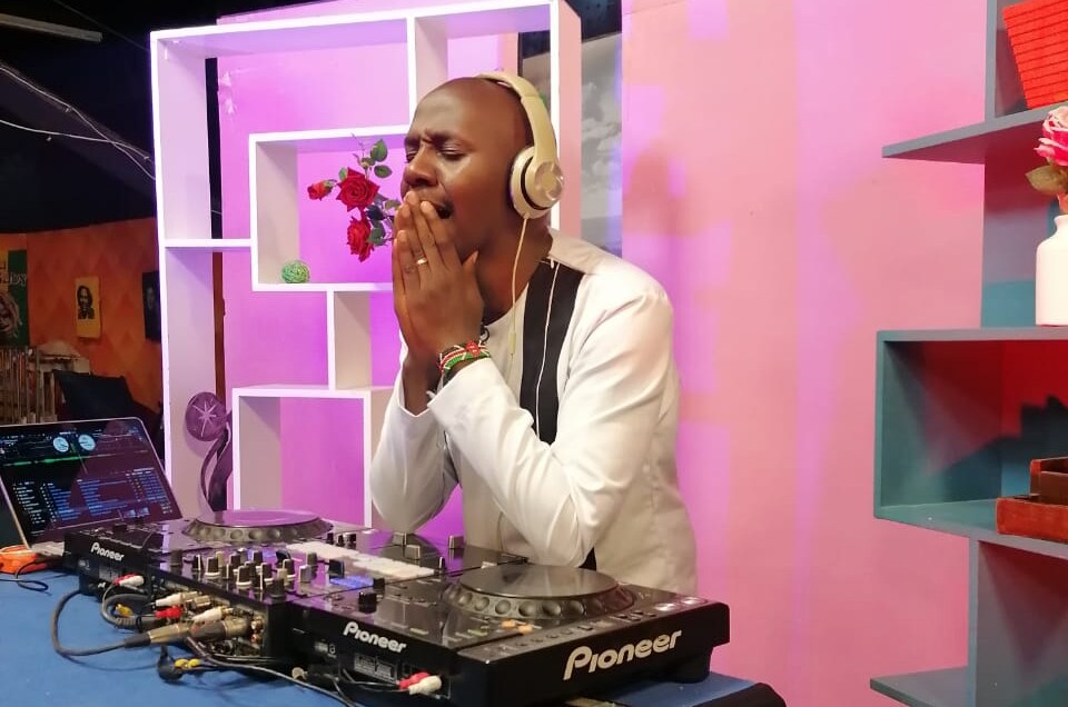 Kenyans thirst on DJ Krowbar’s extremely gorgeous sisters (Photo)