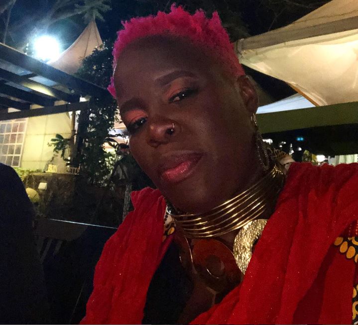 Singer Sara Mitaru accused of swindling baker