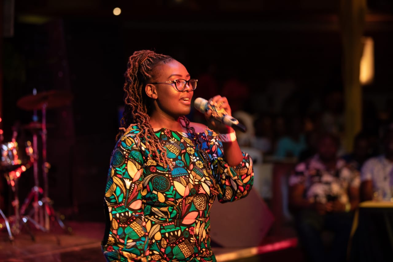 Serah KE Wows Audiences At Carnivore, Nairobi, Earns High Praise From Fred Obachi Machoka