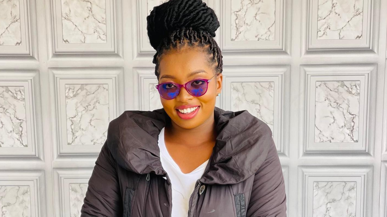 Netizens React As Naomi Kuria And Blessing Lung’aho Get Cozy On Camera (Photo)