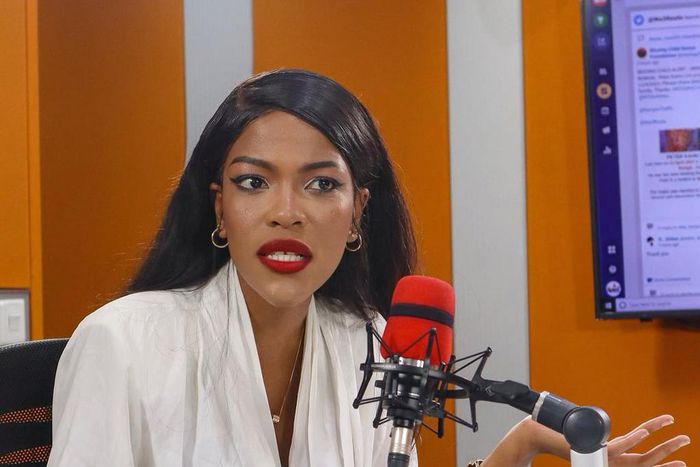 ‘ I Like My Men Without Parents’- Laura Mbatha (Video)