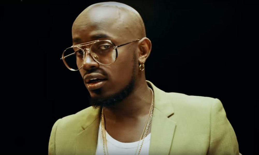 Ykee Benda enjoys the super star Emirates Stadium