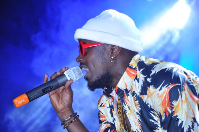 Ykee Benda to headline the next club unplugged show.