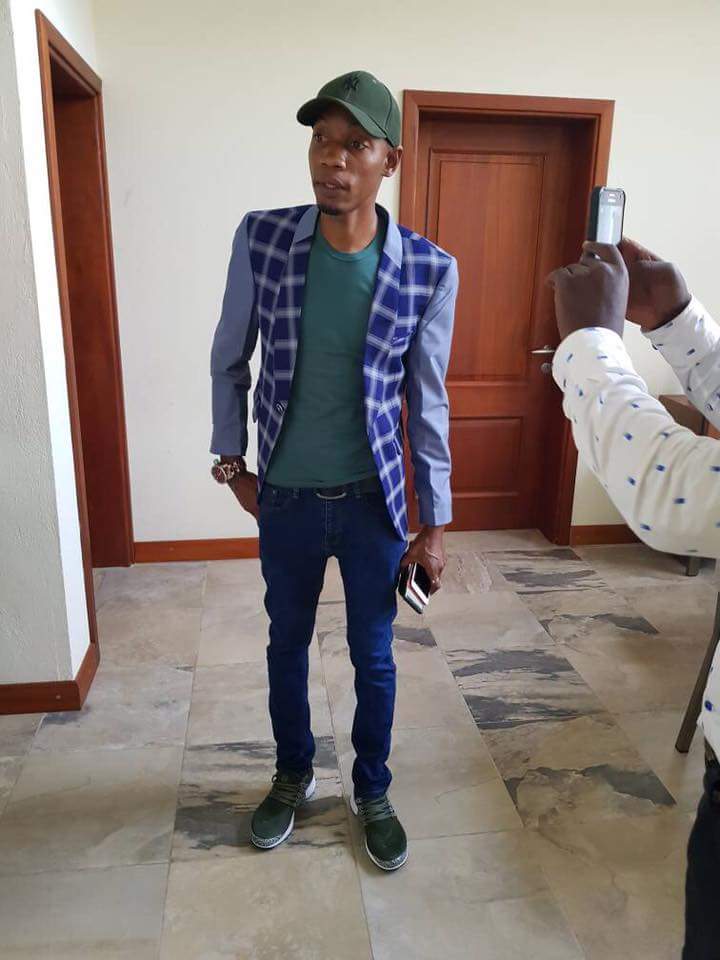 Bryan white warns Musicians on singing about him