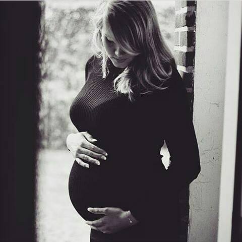 We now see the Baby Bump. Maurice Kirya and Girlfriend