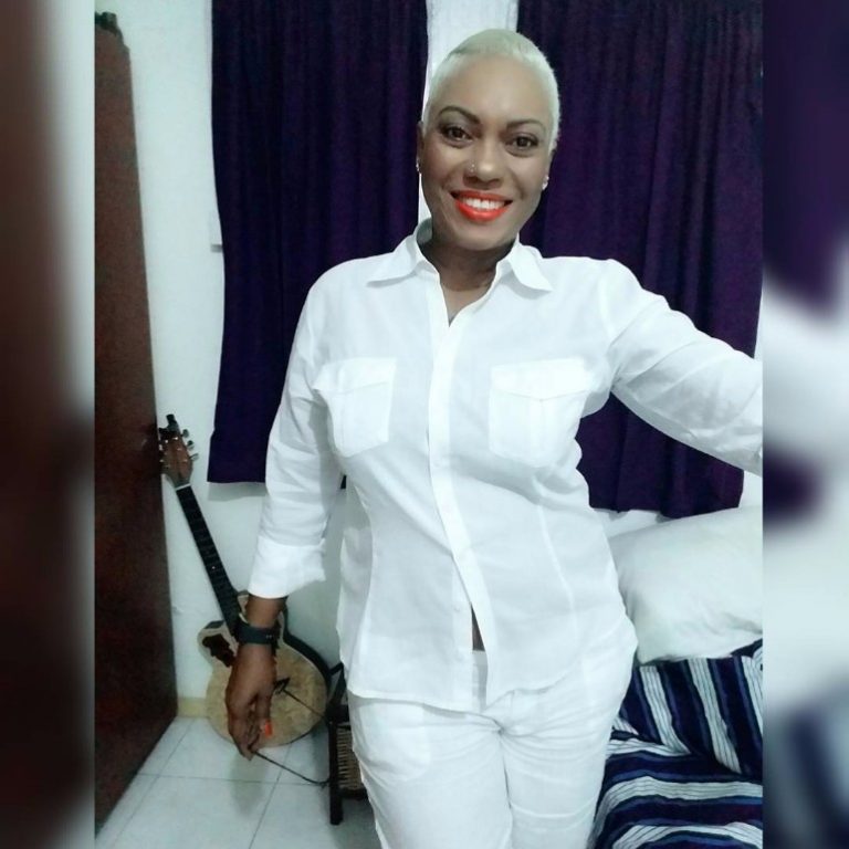 Looking Hot? – Pascaline Edwards Unveils New Hair