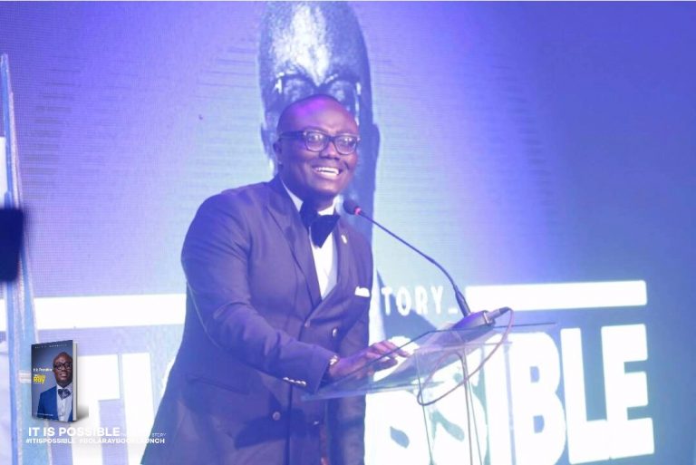 Bola Ray Launches Autobiography, “It Is Possible”