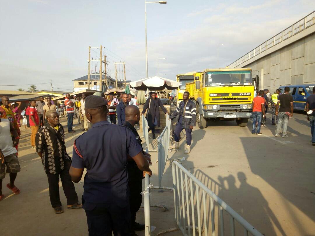 Kasoa Tipper Drivers Association Embarks On A Demonstration Against MCE