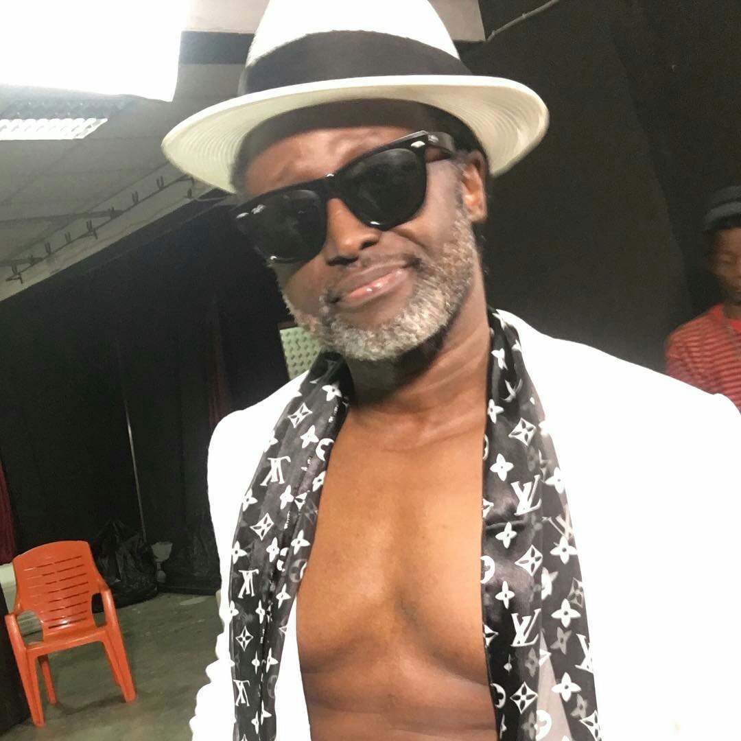 Reggie Rockstone Notices What Ghanaians Most When Stucked In Traffic (Video)