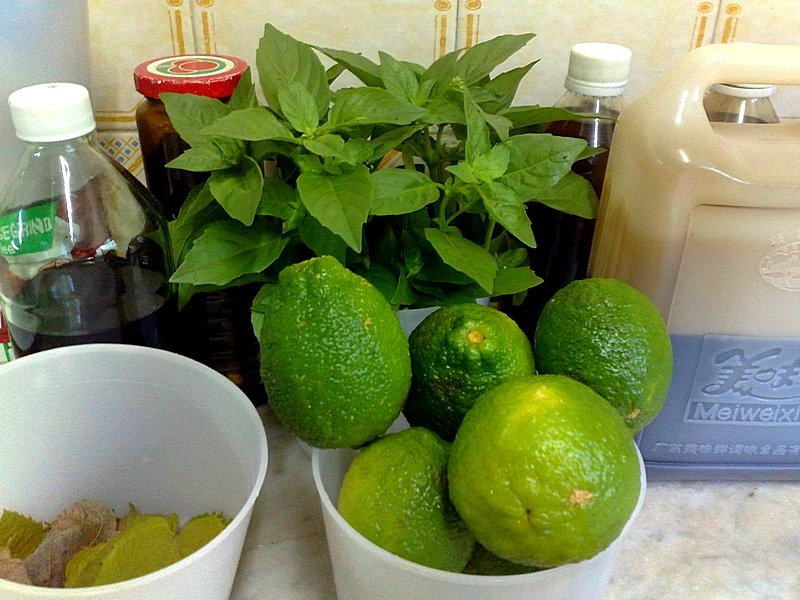 5 Benefits Of Drinking Lemon Every Morning