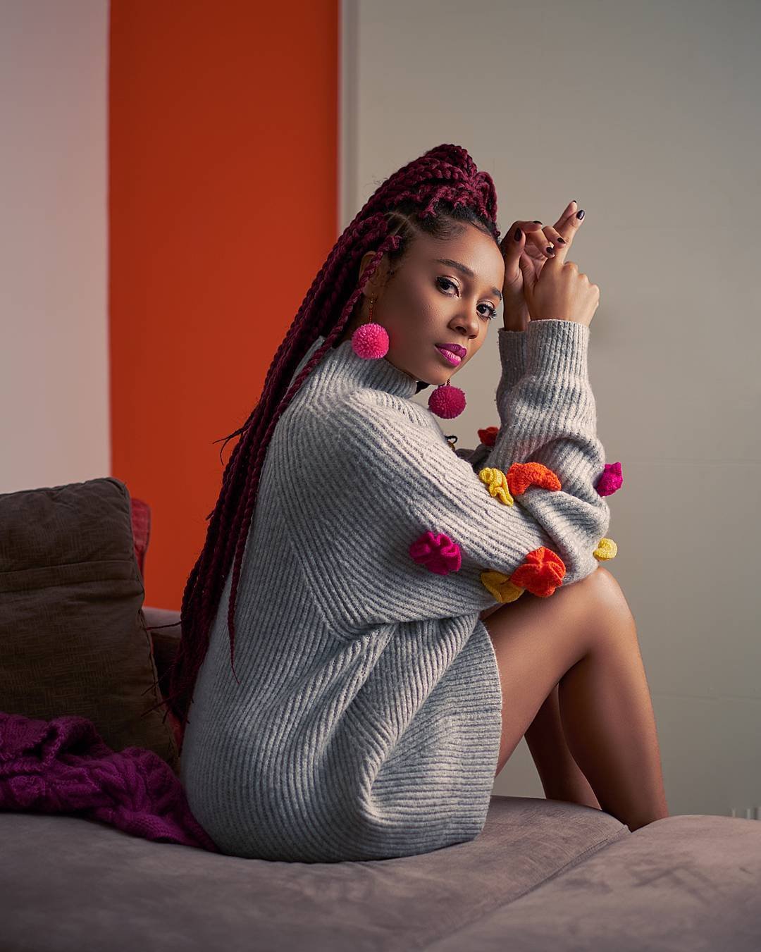 I Will Never Leave Medikal – Sister Debbie