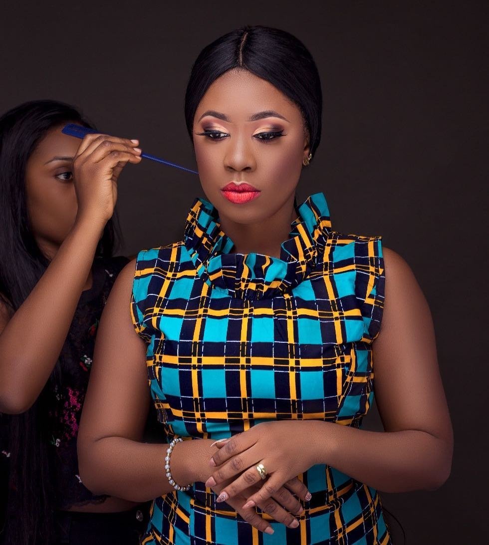 Selly Galley ‘Rocks’ In African Prints For “Wear Ghana Month”