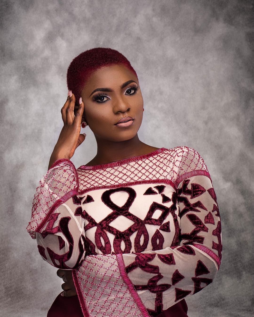 Ahuofe Patri Switches From Her Low Hair Cut To ‘Kinky Braids’