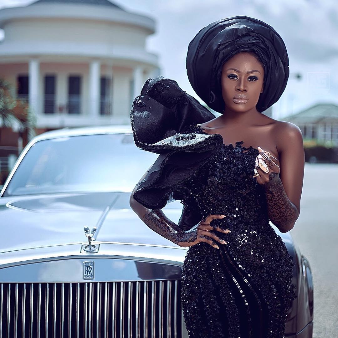Photos: Nana Akua Addo Leaves No Stone Unturned, Slays In Breathtaking Black Outfit