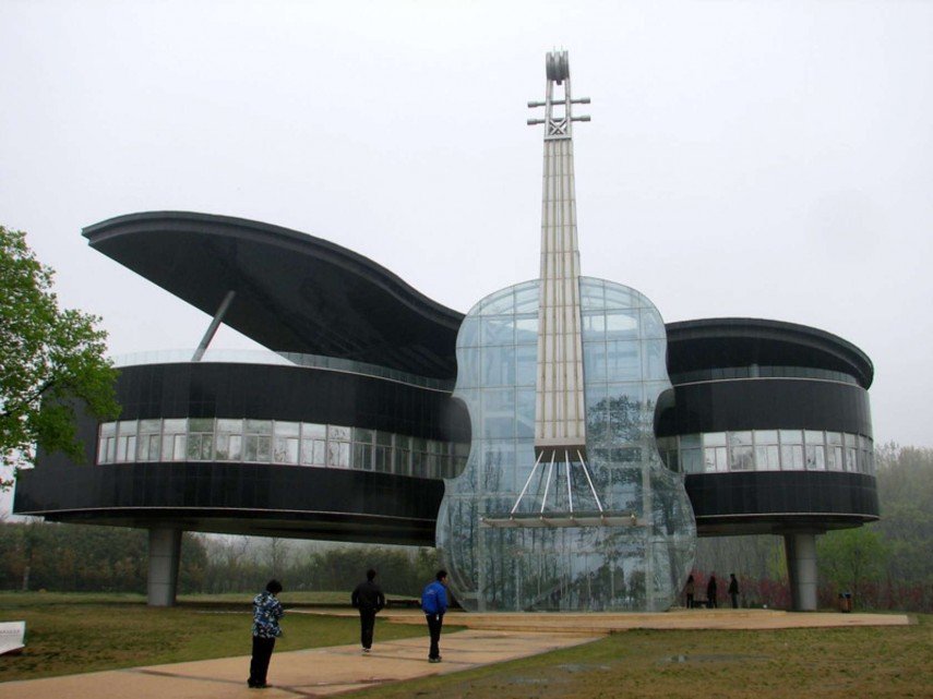 Photos: Five(5) Amazing Buildings Around The World