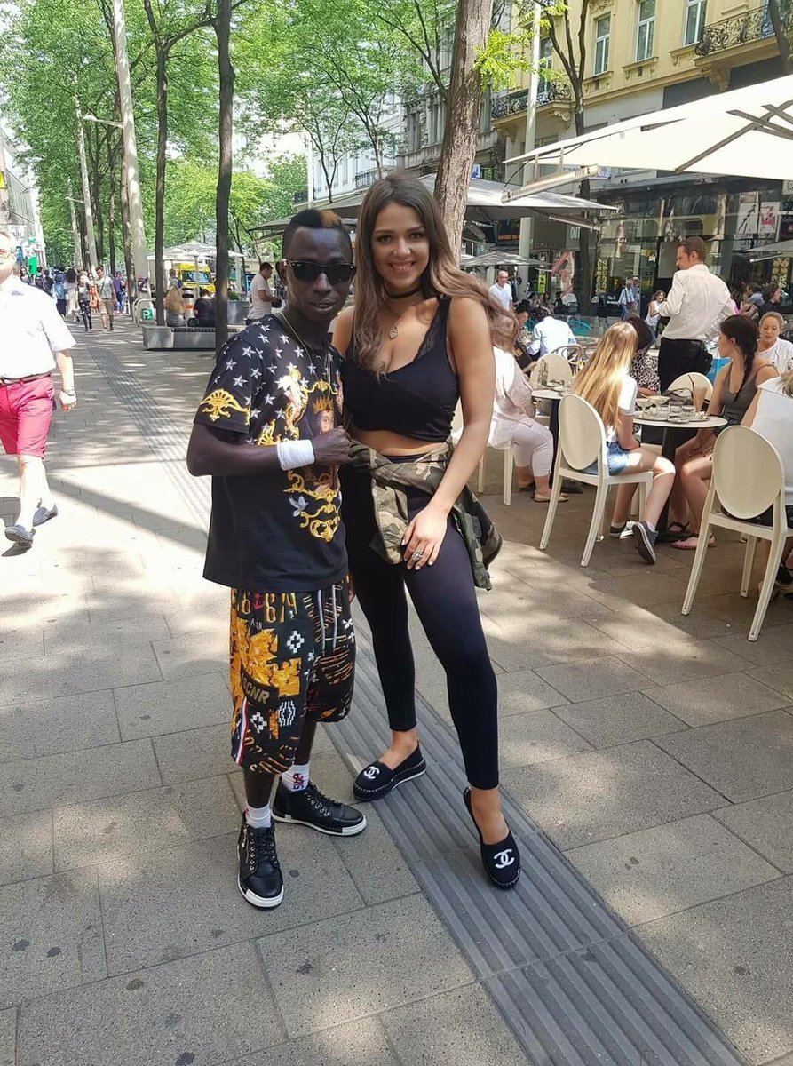 VIDEO: Patapeezy And Kofi Kinaata Thrill Fans On The Street Of Austria