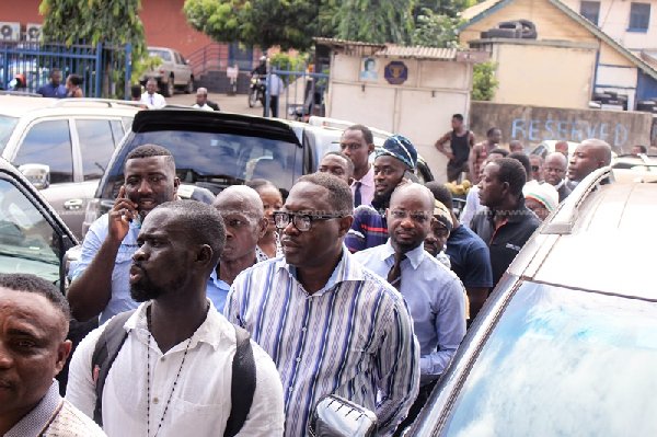 Anas Exposé: Tickets Run Out For #Number 12 Screening At Citi FM Due To Mad Rush(PHOTOS)
