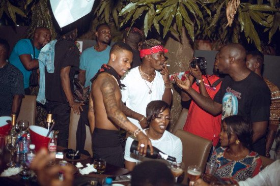 Shatta Wale,Wizkid, Tiwa Savage,Mugeez,Others Party At Kikibees(Photos)